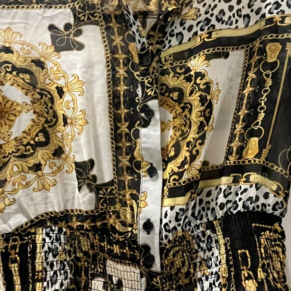 Guess Gold, Black & White Short Top Size Small - Picture 3 of 4